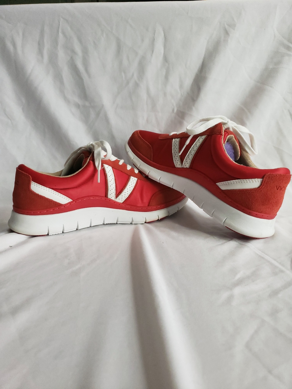 Vionic Nana Cherry Women's Casual Sneakers Size 7.5 Wide - Picture 4 of 9